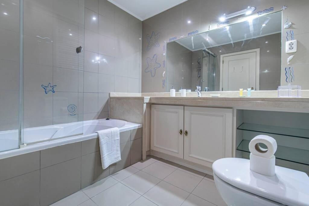 Stunning Apartment W/ Pool カスカイス エクステリア 写真