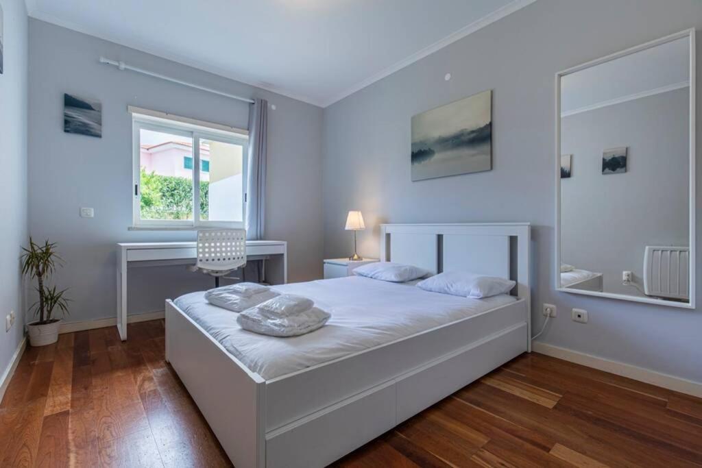 Stunning Apartment W/ Pool カスカイス エクステリア 写真